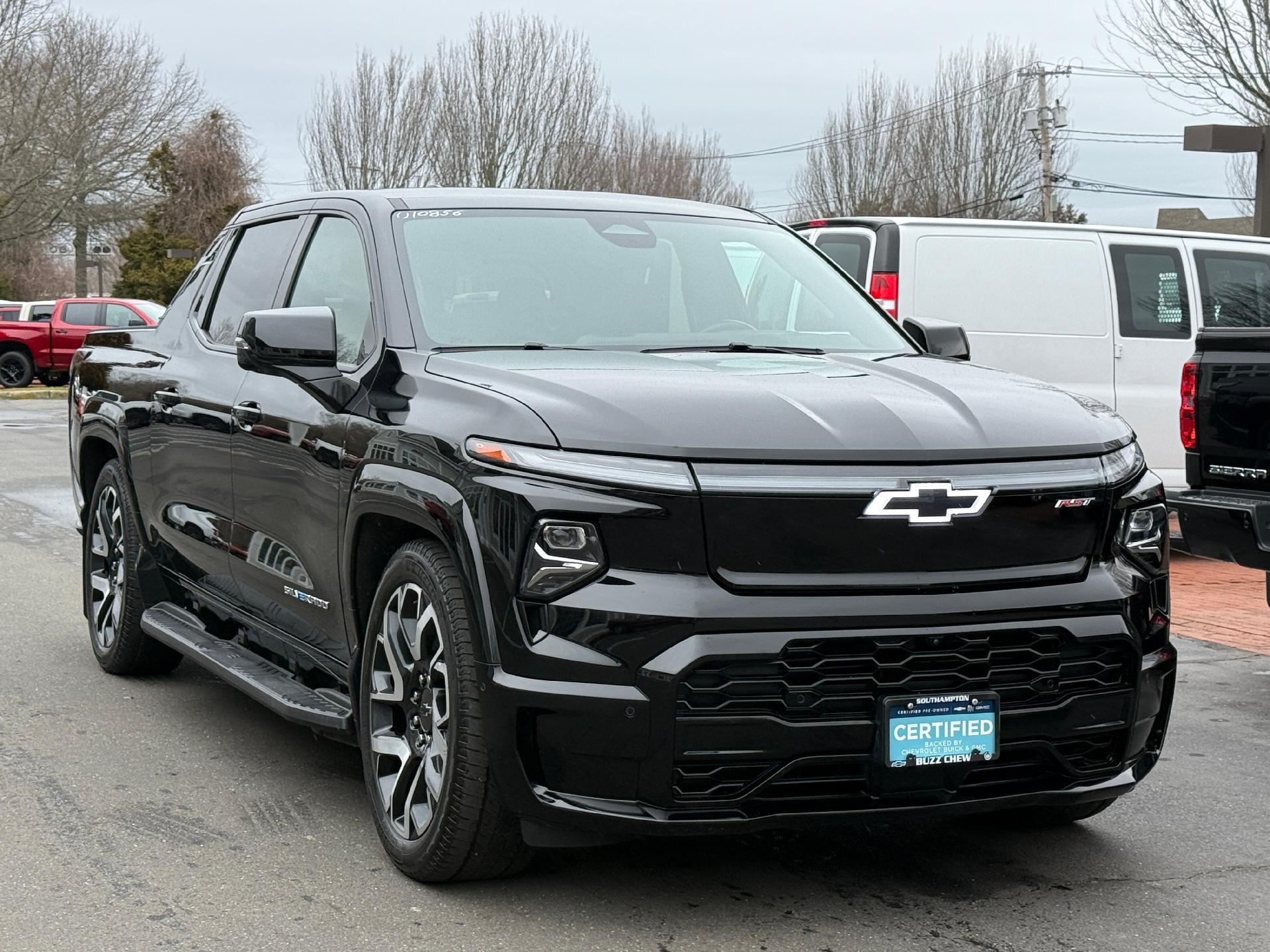 2024 Chevrolet Silverado EV RST
