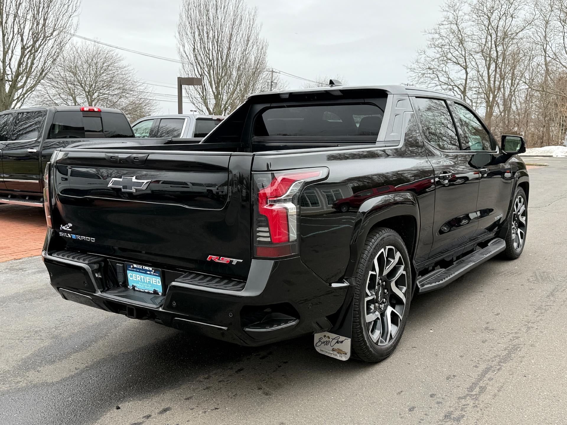 2024 Chevrolet Silverado EV RST