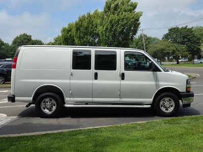 2025 Chevrolet Express Cargo WT