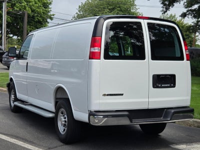 2025 Chevrolet Express Cargo WT
