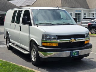 2025 Chevrolet Express Cargo WT