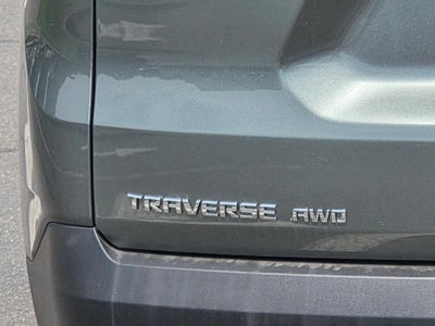 2023 Chevrolet Traverse LT Leather