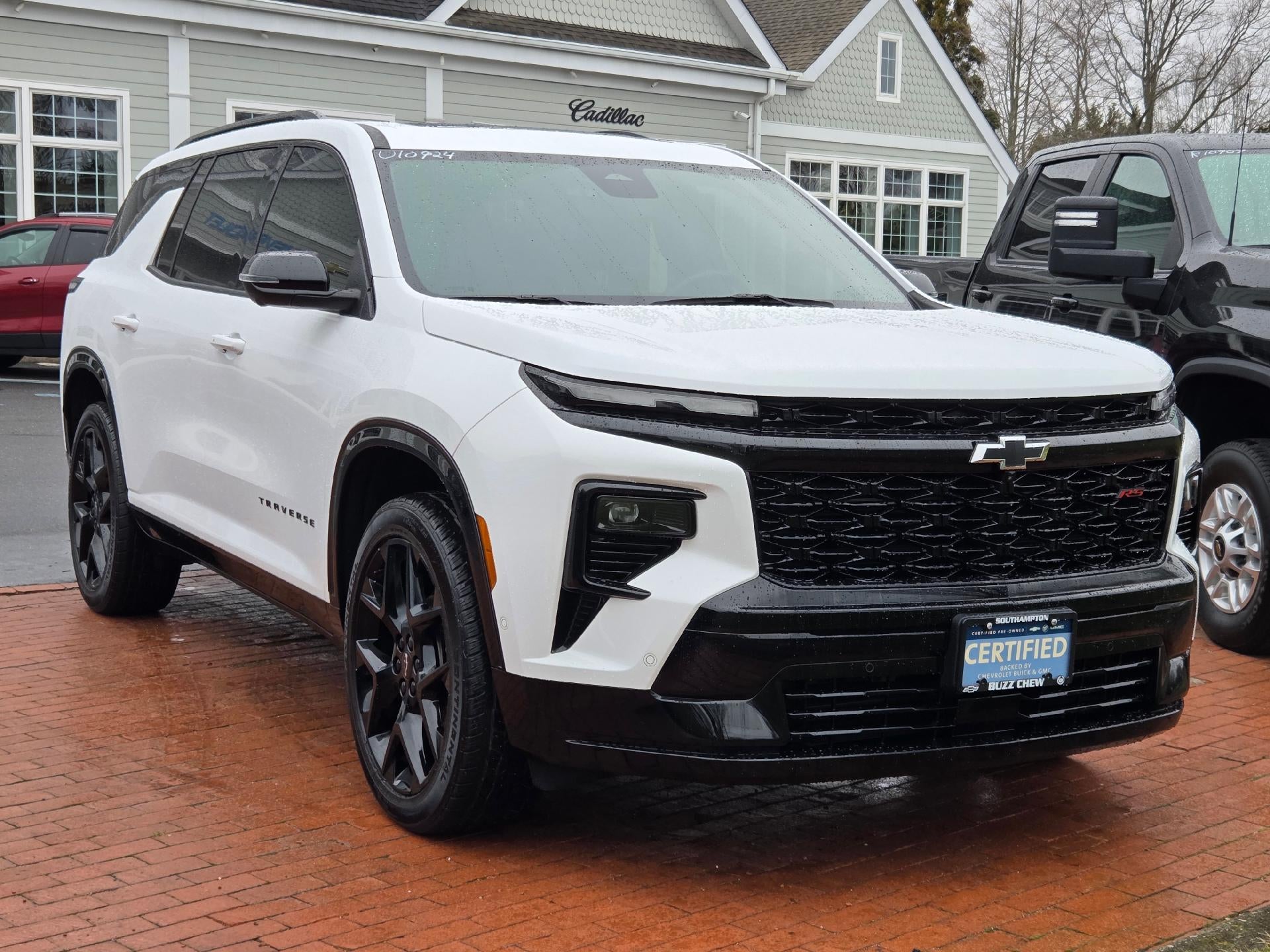 2024 Chevrolet Traverse RS