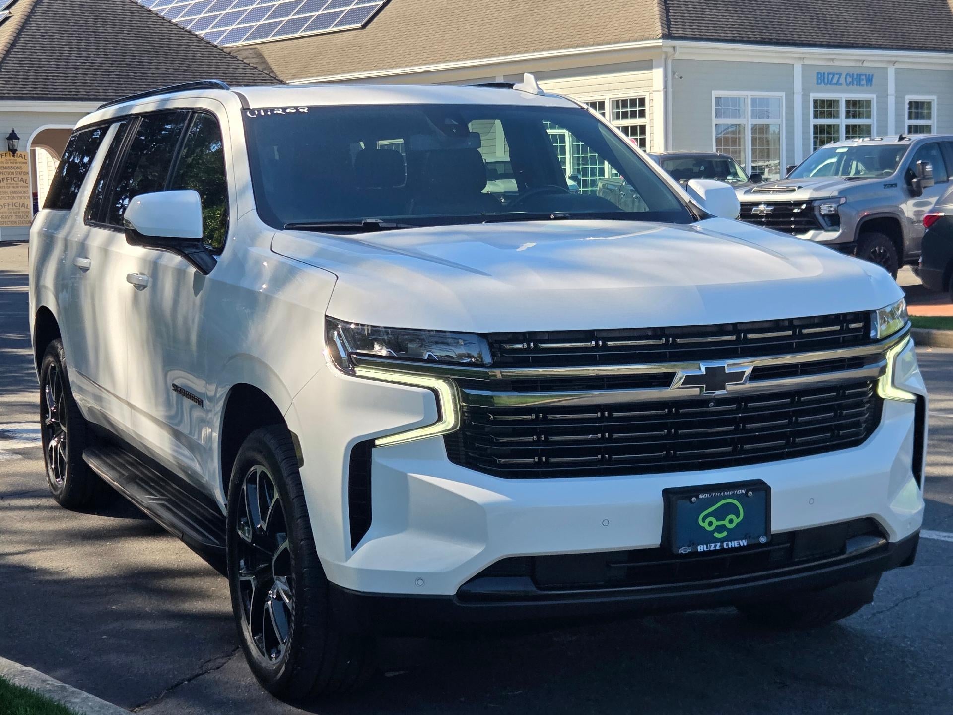 2022 Chevrolet Suburban RST