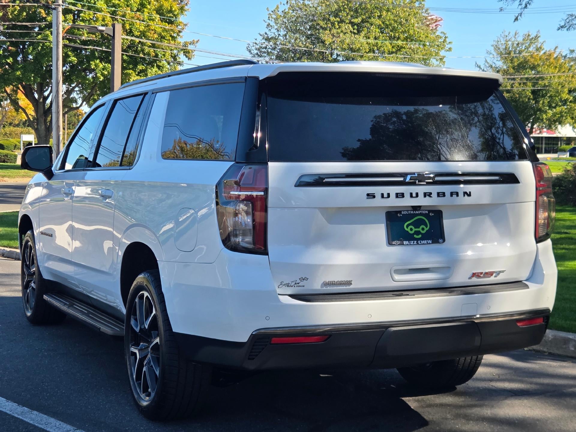 2022 Chevrolet Suburban RST