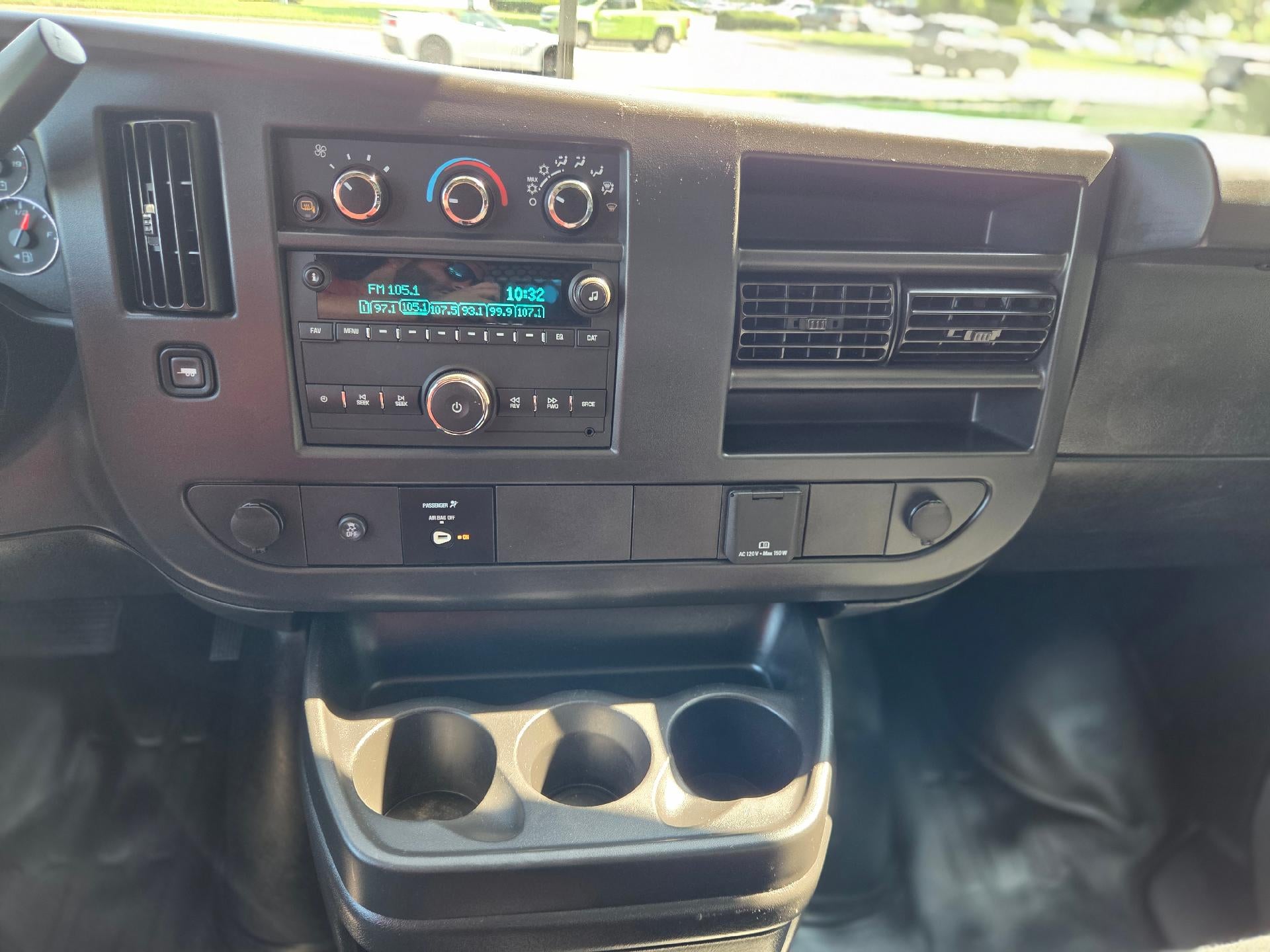 2025 GMC Savana Cargo Work Van