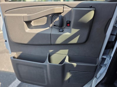 2025 GMC Savana Cargo Work Van