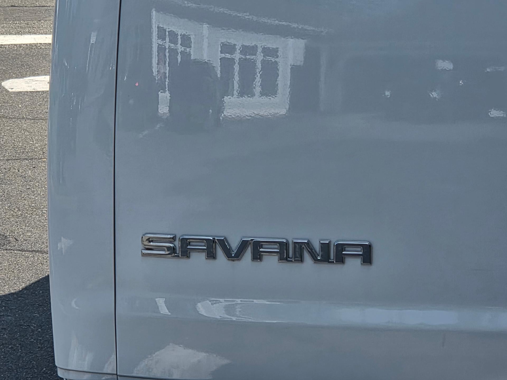2025 GMC Savana Cargo Work Van