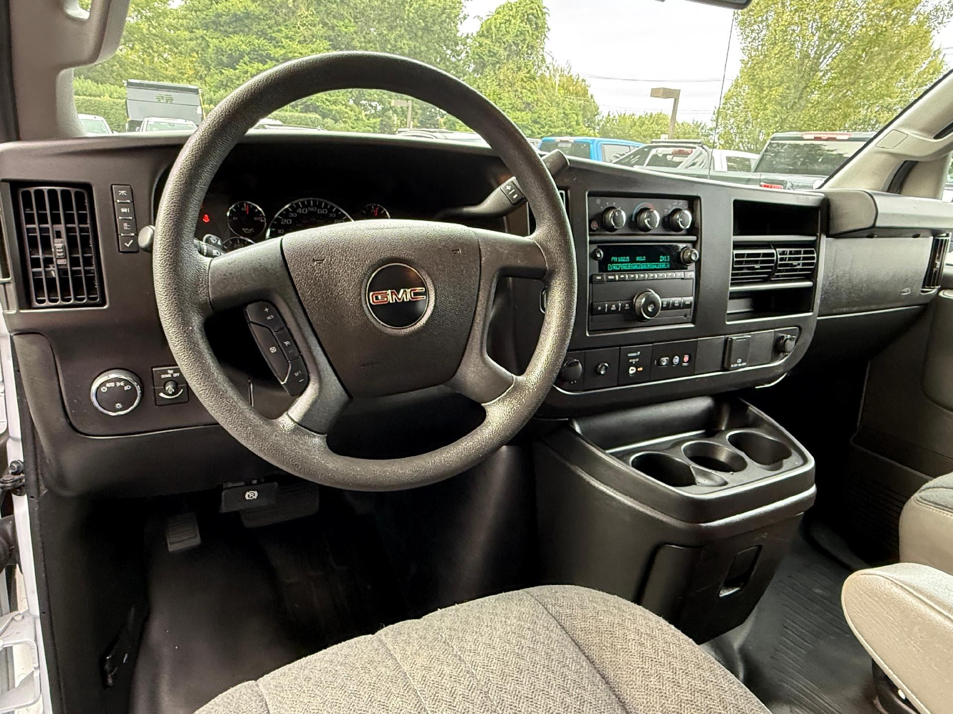 2024 GMC Savana Cargo 2500 Work Van