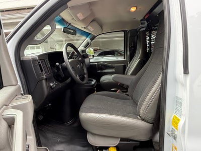 2024 GMC Savana Cargo 2500 Work Van