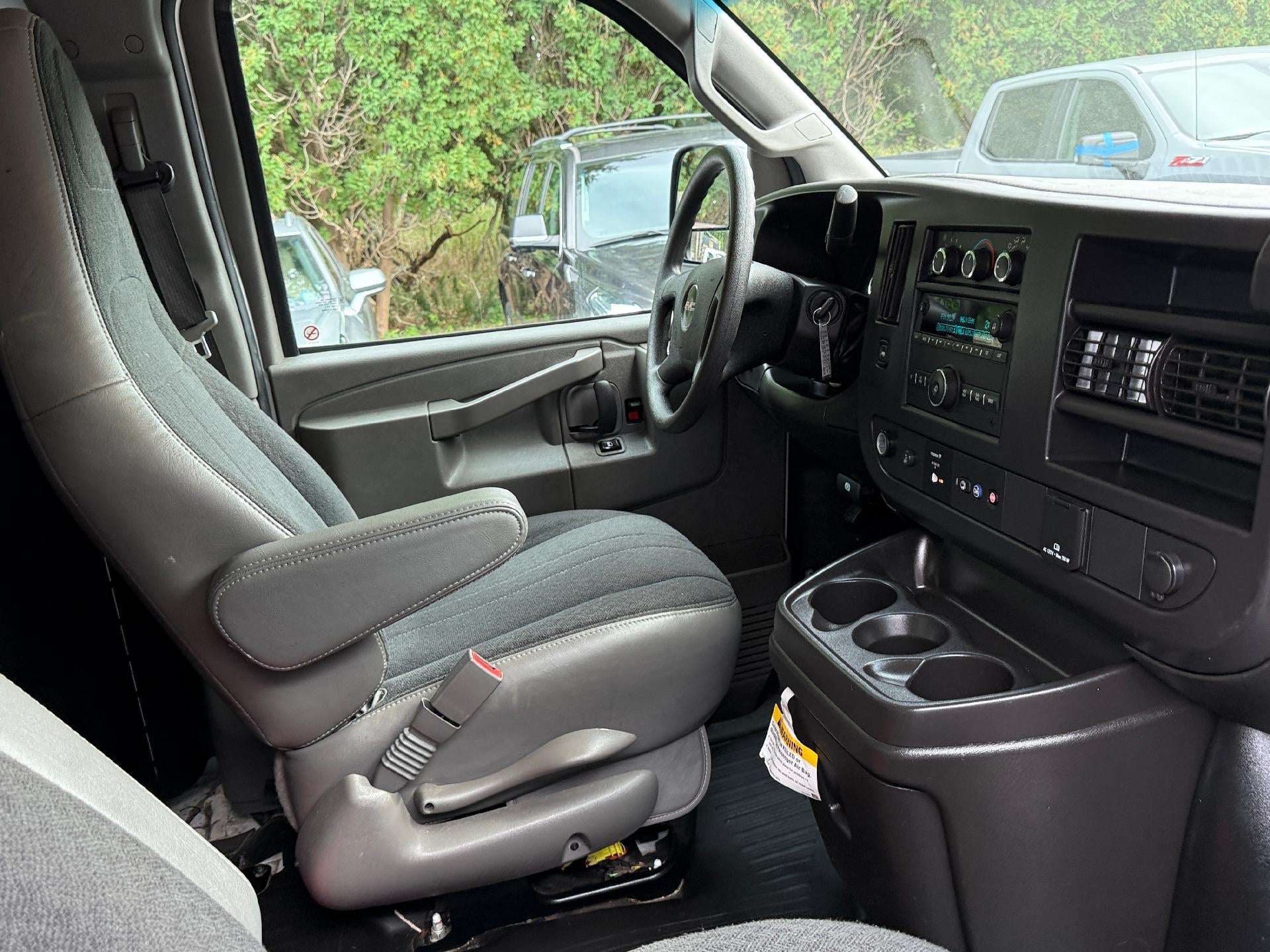 2024 GMC Savana Cargo 2500 Work Van