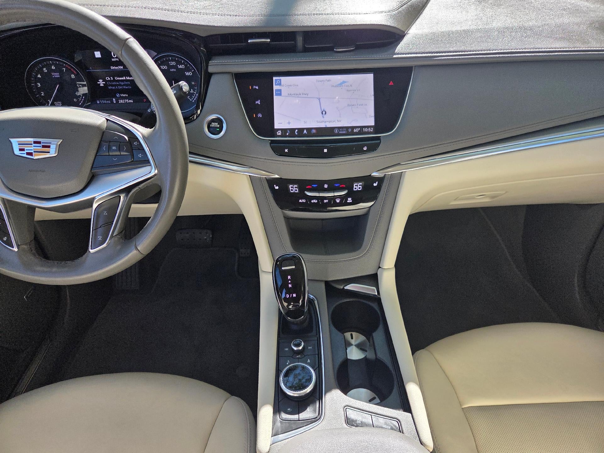 2021 Cadillac XT5 FWD Premium Luxury