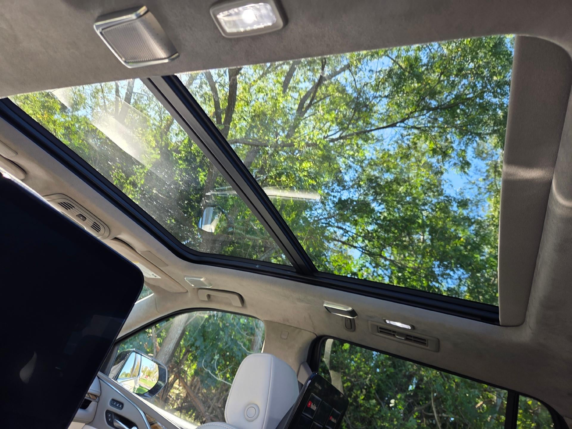 2022 Cadillac Escalade Premium Luxury Platinum