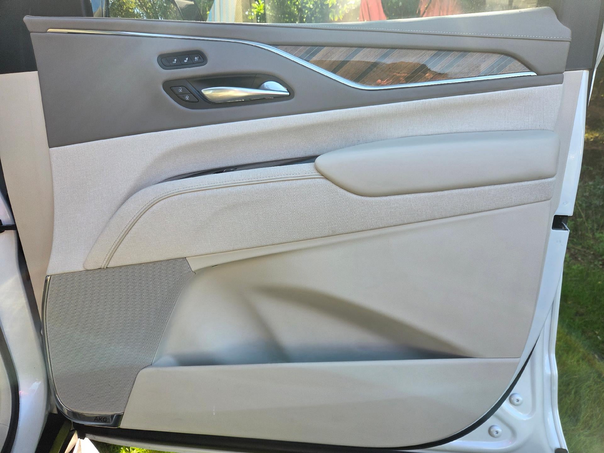 2022 Cadillac Escalade Premium Luxury Platinum