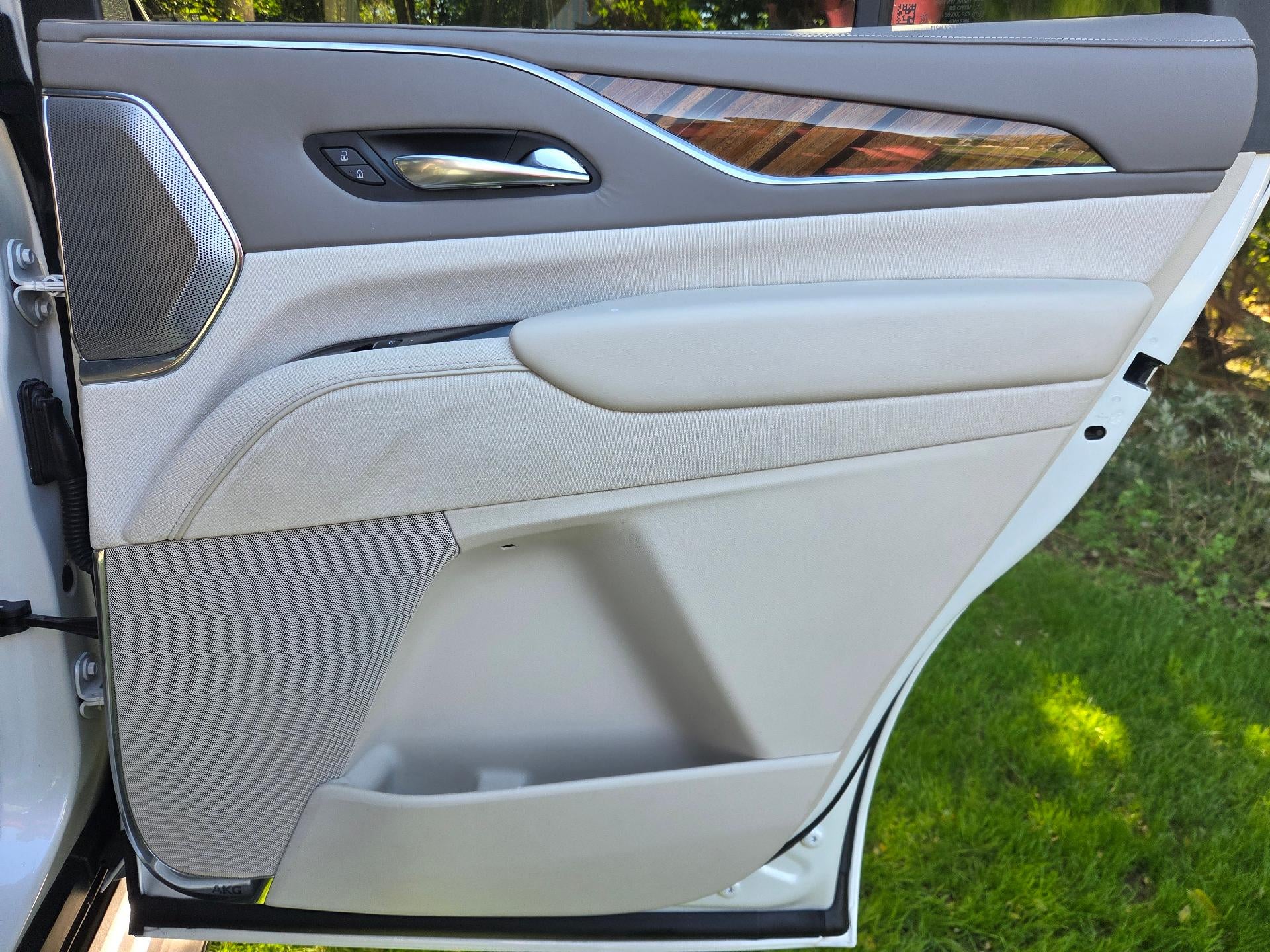 2022 Cadillac Escalade Premium Luxury Platinum