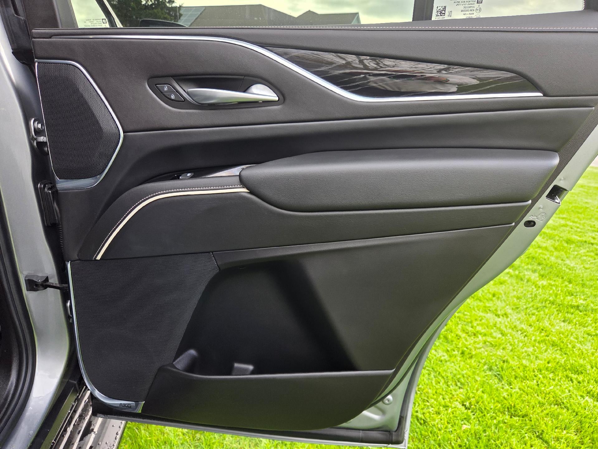 2023 Cadillac Escalade Sport