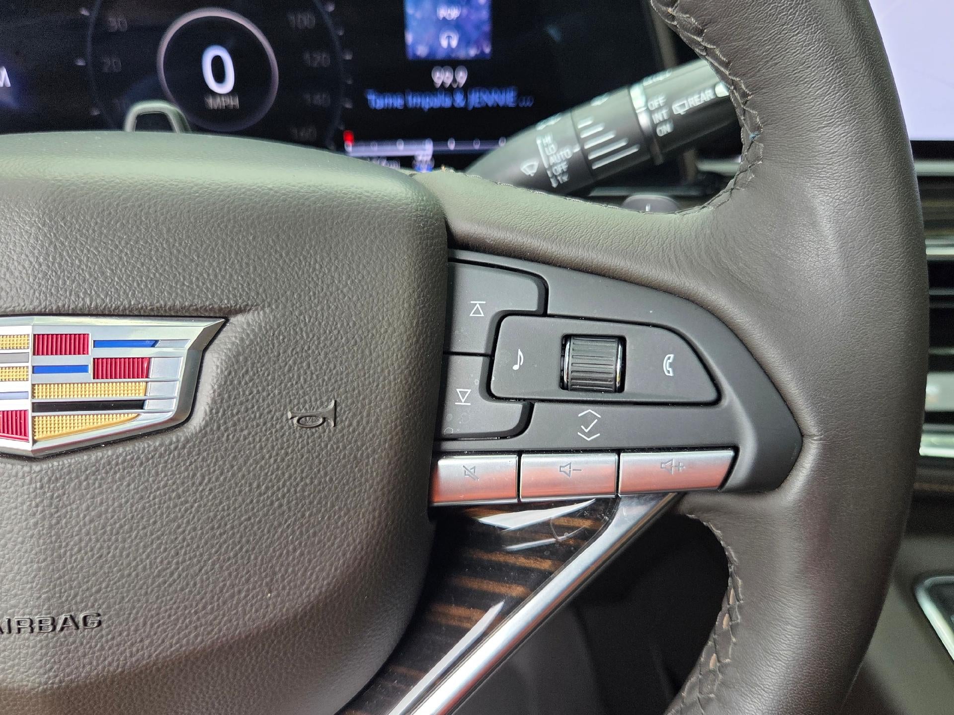 2024 Cadillac Escalade Sport