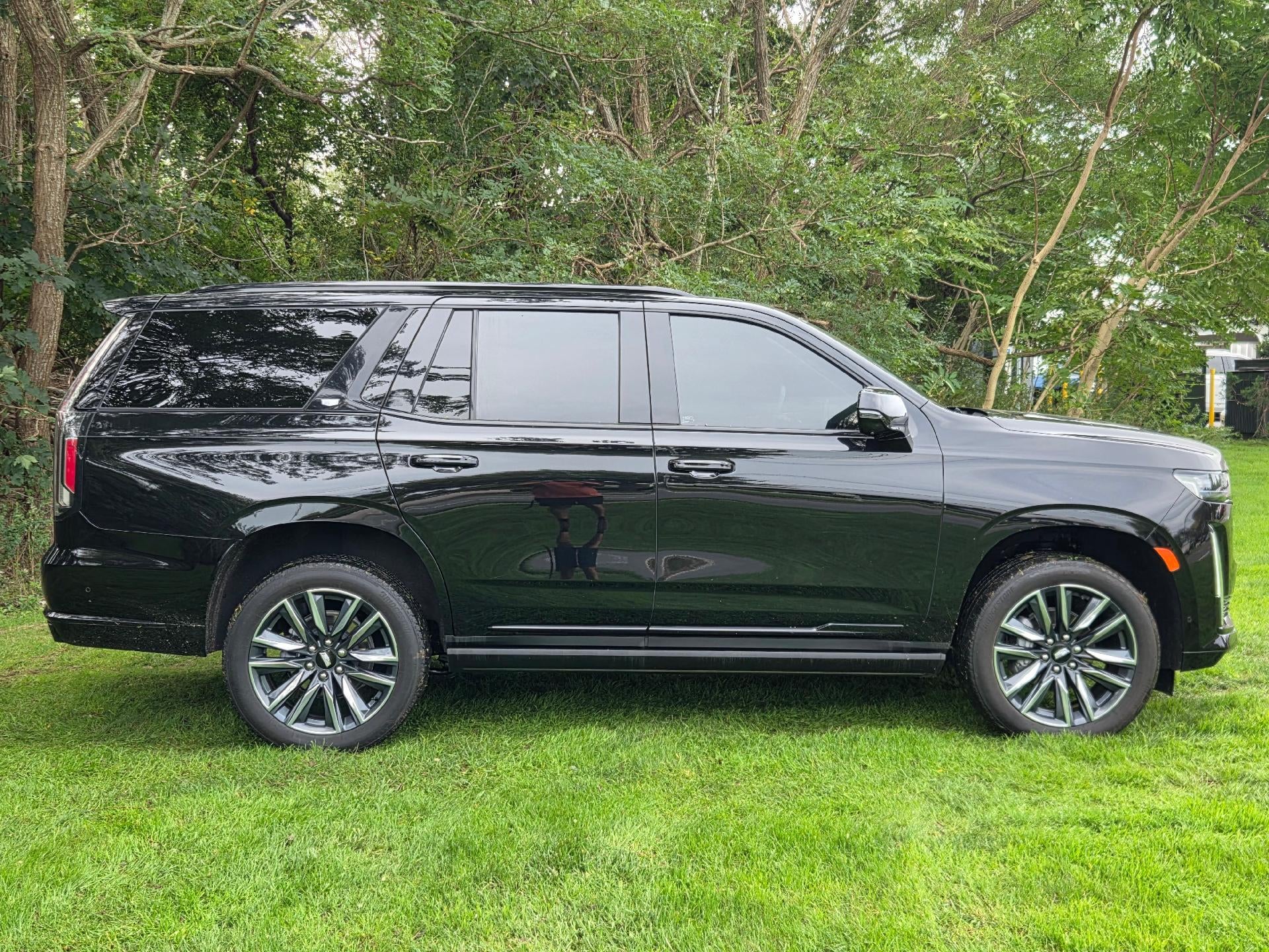 2024 Cadillac Escalade Sport