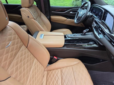 2024 Cadillac Escalade Sport