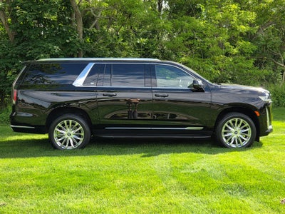 2022 Cadillac Escalade ESV Premium Luxury