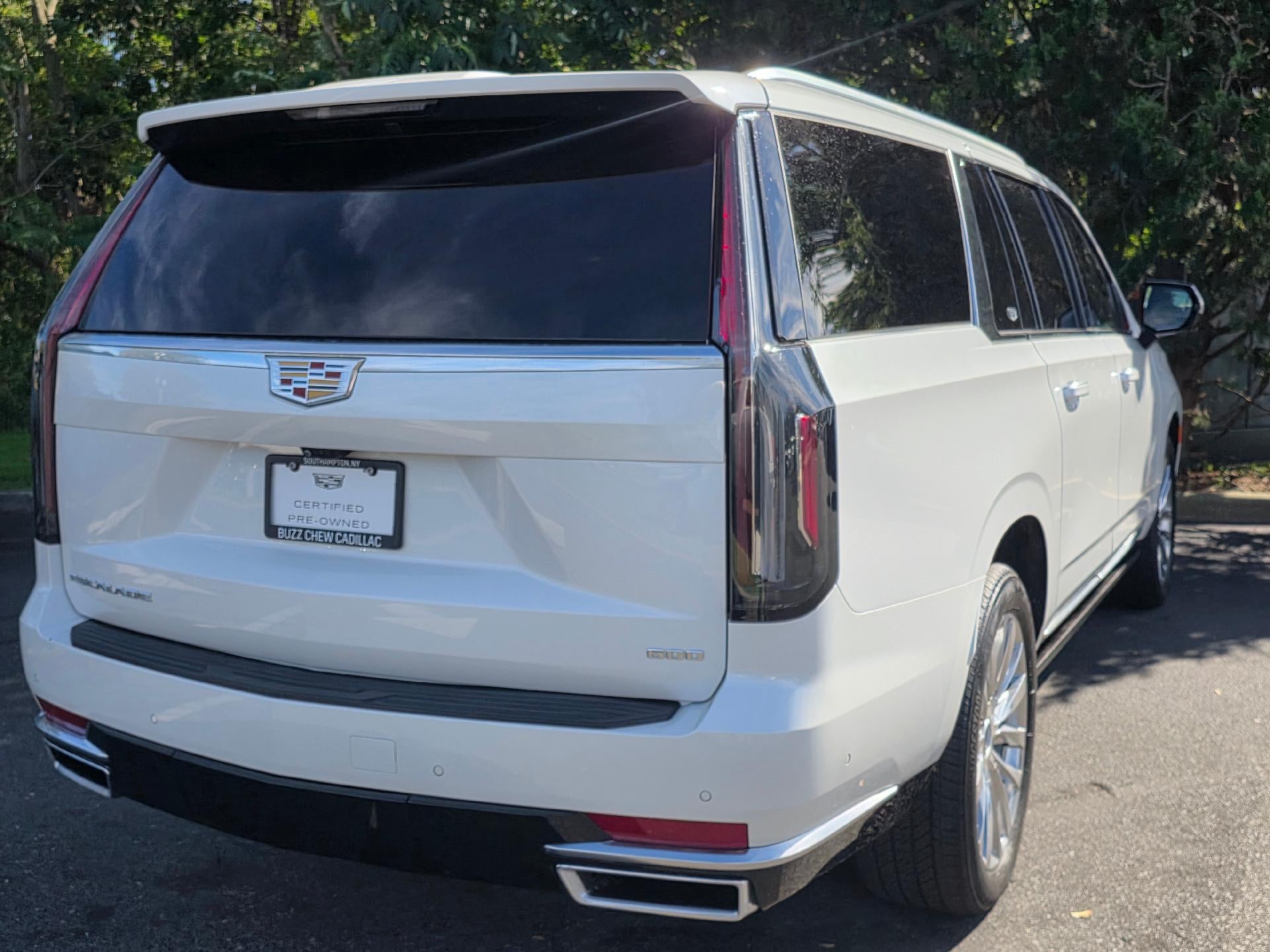 2023 Cadillac Escalade ESV Premium Luxury