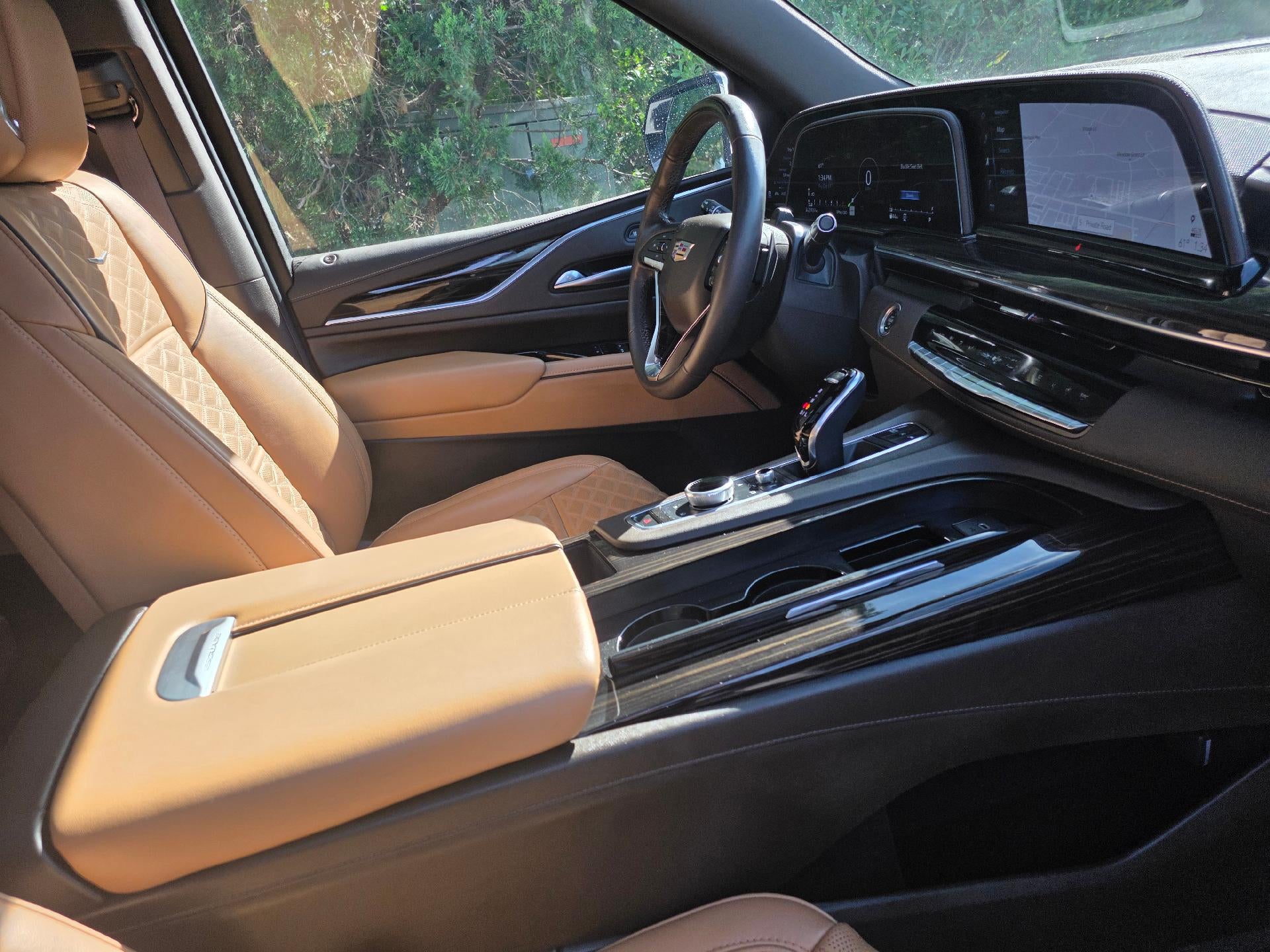 2023 Cadillac Escalade ESV Premium Luxury