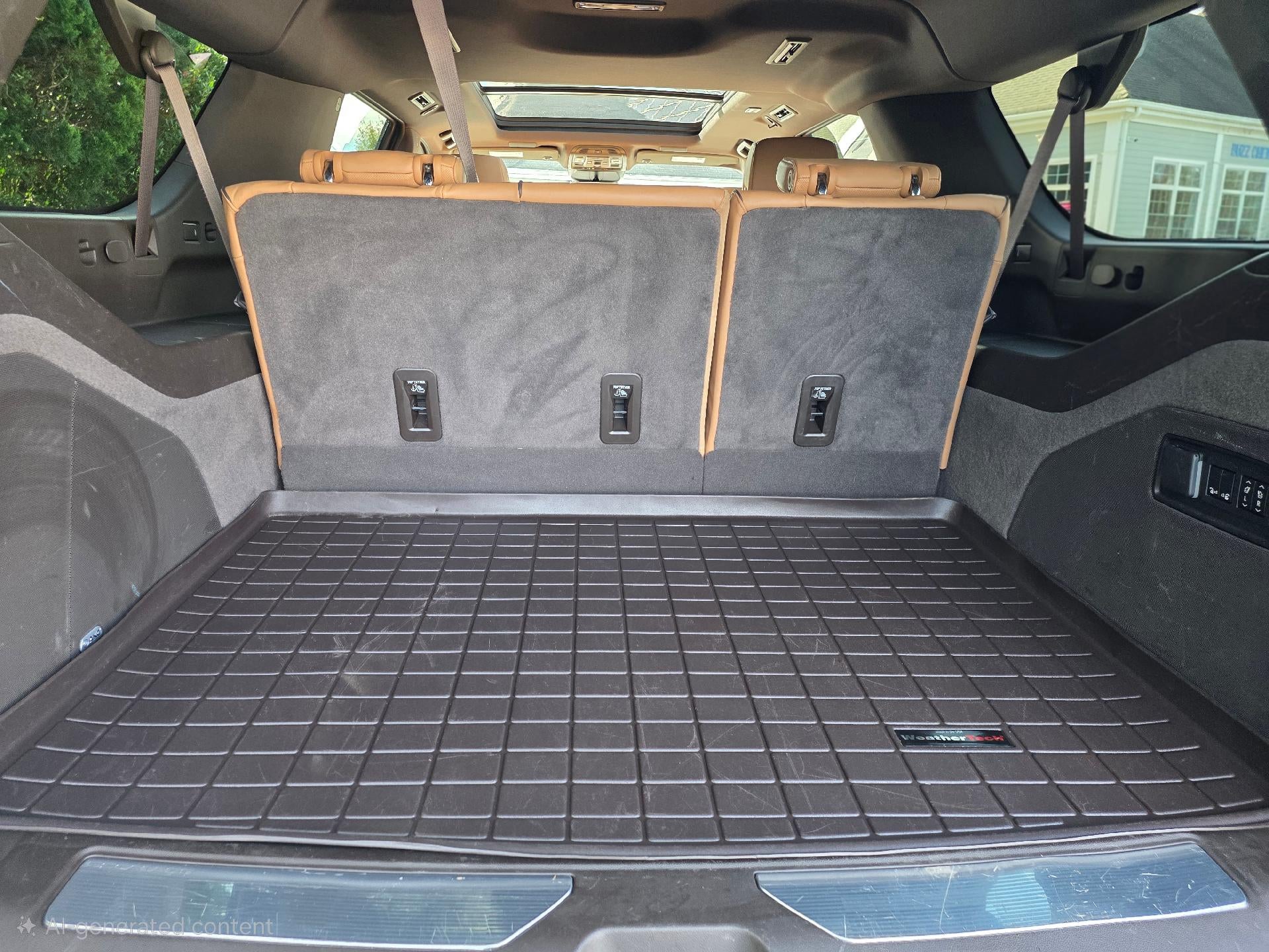 2023 Cadillac Escalade ESV Premium Luxury