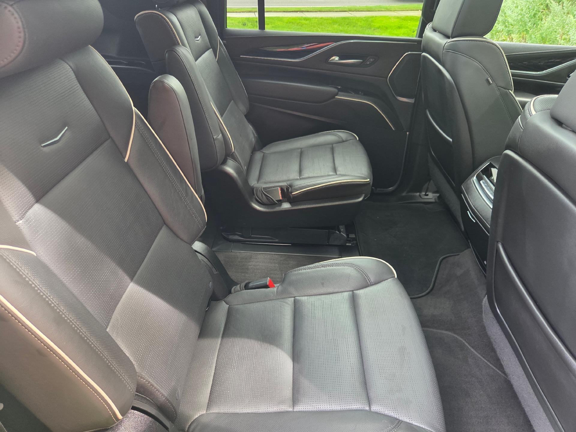 2024 Cadillac Escalade ESV Sport