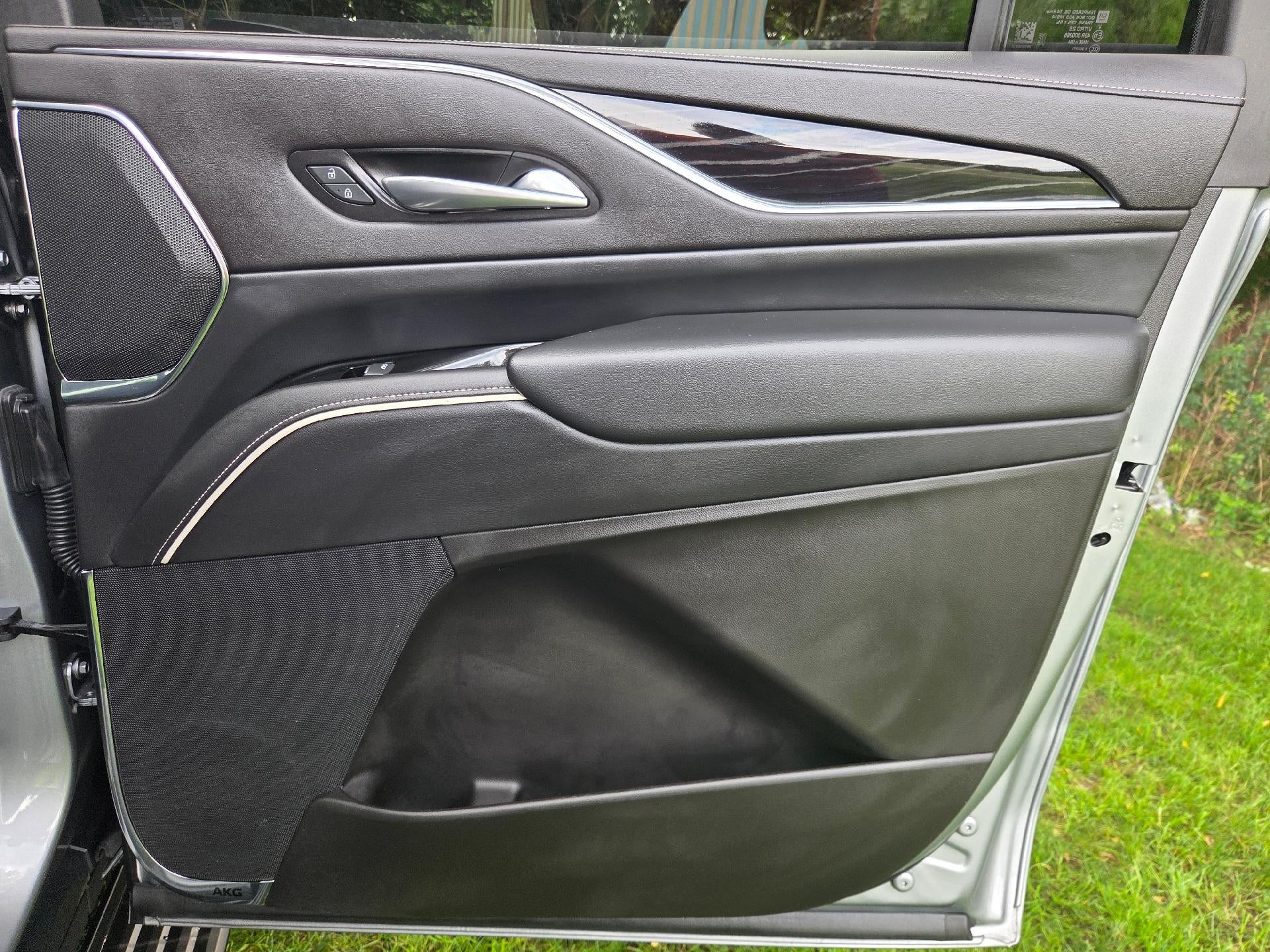 2024 Cadillac Escalade ESV Sport