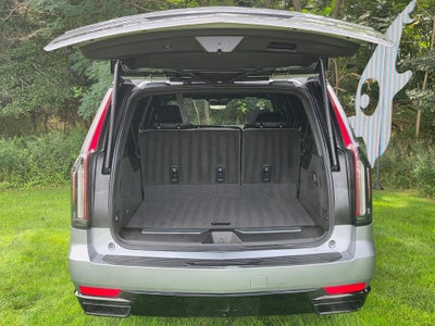 2024 Cadillac Escalade ESV Sport