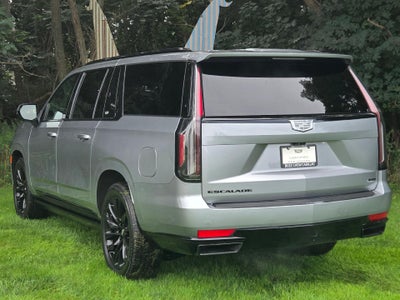 2024 Cadillac Escalade ESV Sport