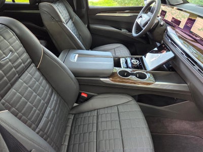 2026 Cadillac Escalade Platinum Sport