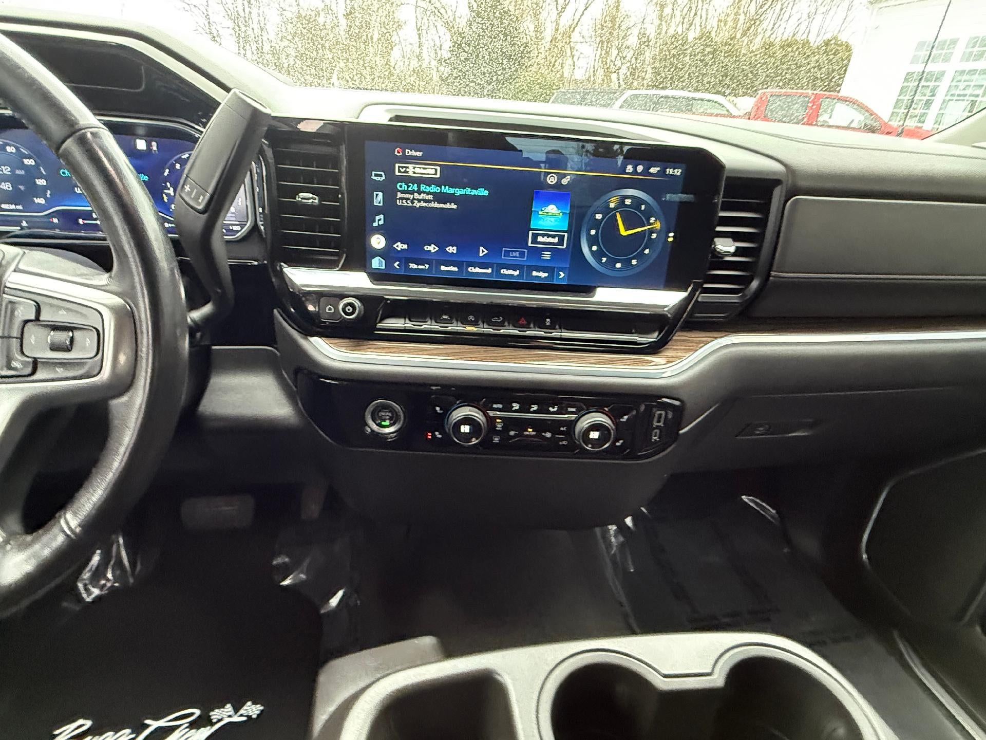 2022 Chevrolet Silverado 1500 LT (2FL)