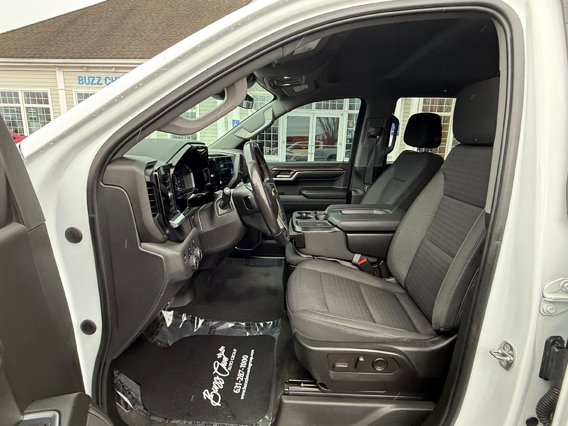 2022 Chevrolet Silverado 1500 LT (2FL)