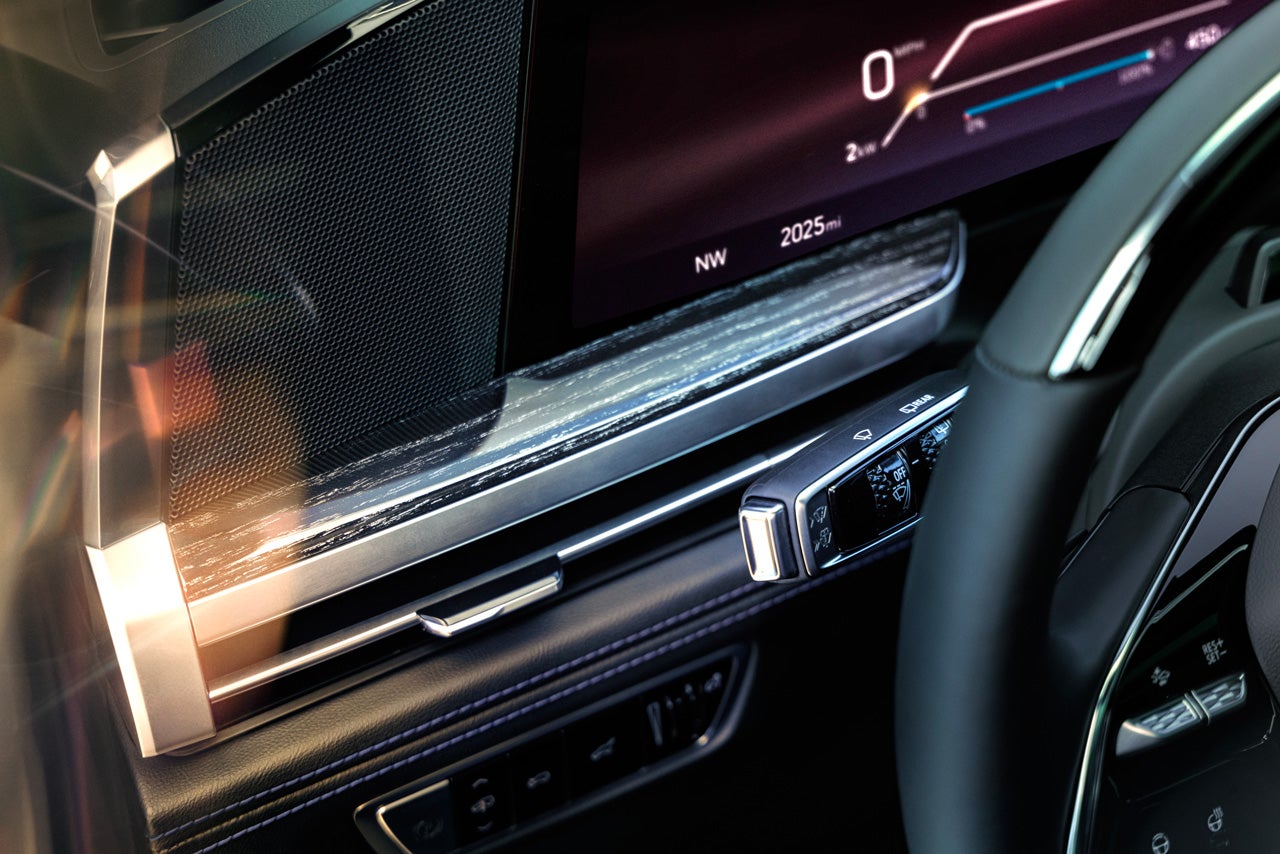 Buzz Chew Cadillac in SOUTHAMPTON NY