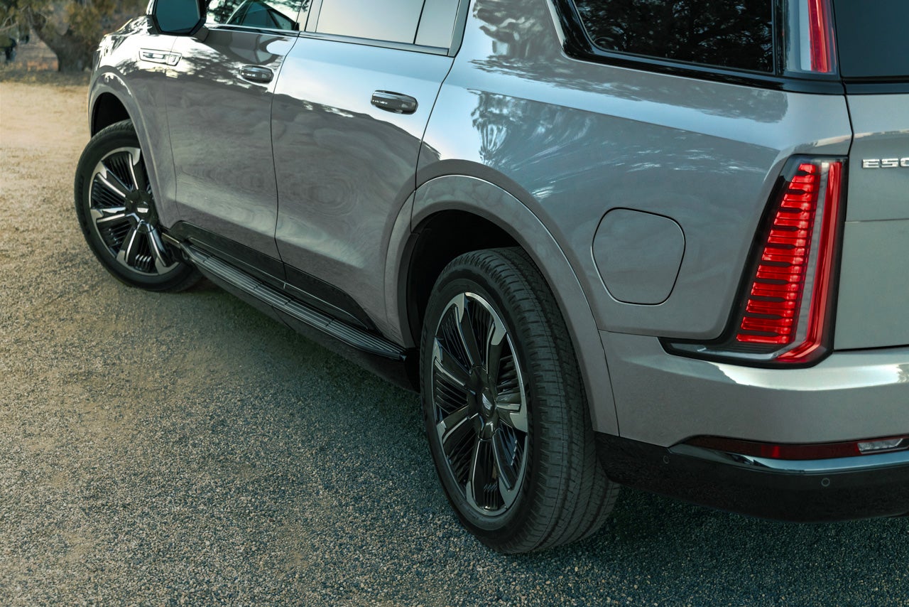 Buzz Chew Cadillac in SOUTHAMPTON NY